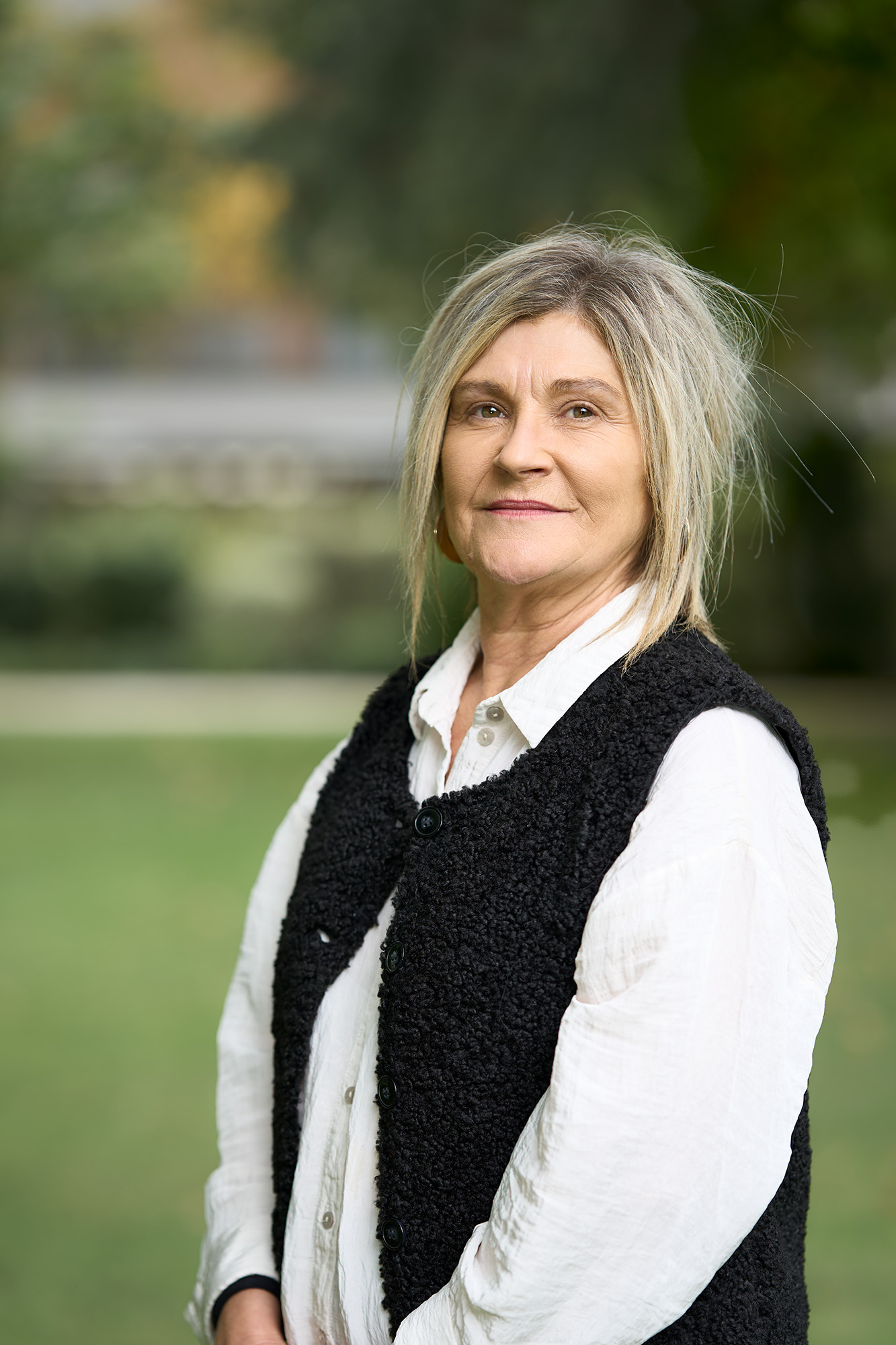 Portrait professionnel - 25 9 aidomi portrait DSC09933